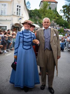 Izjemen obisk zaznamoval 50. Dneve narodnih noš in oblačilne dediščine v Kamniku (Blaž T. Muc)  (83)